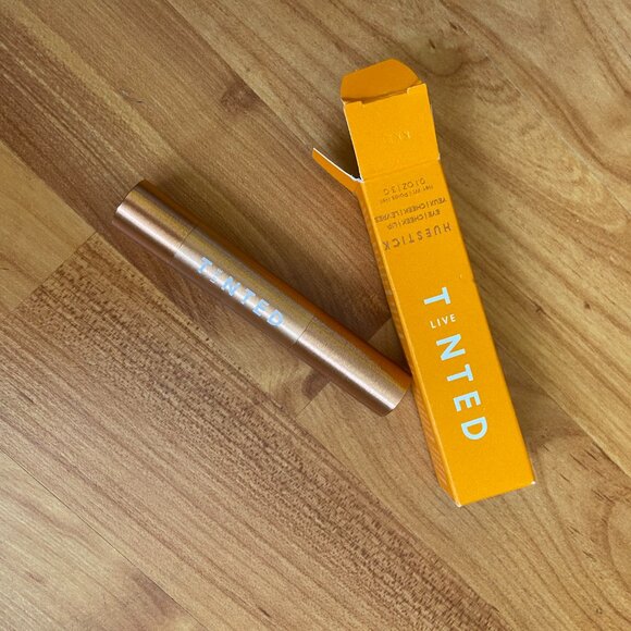 Live Tinted Huestick All in One Color Corrector Eye Cheek Lip 'Grounded' - Picture 6 of 6